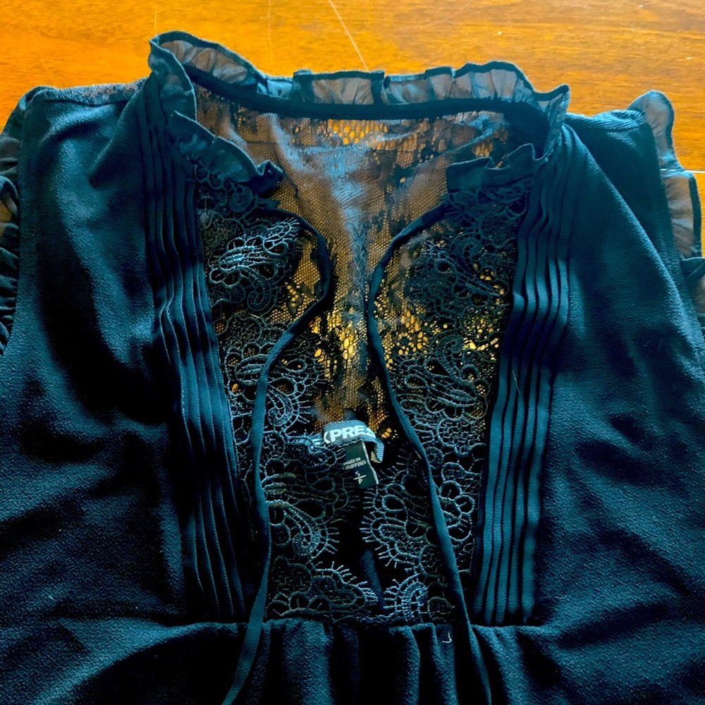 Express Women’s Small Black Sleeveless Blouse